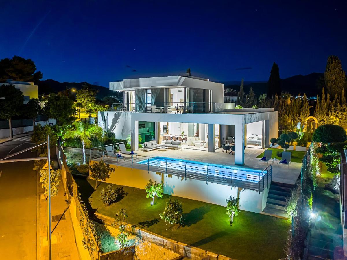 Vacation Marbella I Villa Schumacher, New Built, Sea View, Luxury, Private Pool Estepona Exterior photo